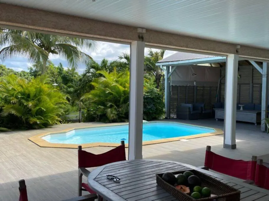 Magnifique Villa Avec Piscine Et Jardin 圣罗斯 瓜德罗普